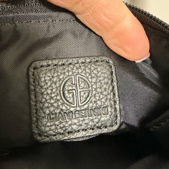 Giani Bernini Leather Crossbody Bag - Picture 6 of 8